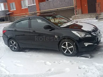 Hyundai Accent 2015 года за 3 200 000 тг. в Актобе – фото 3