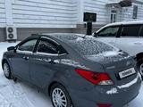 Hyundai Solaris 2011 годаfor3 840 000 тг. в Актобе – фото 3