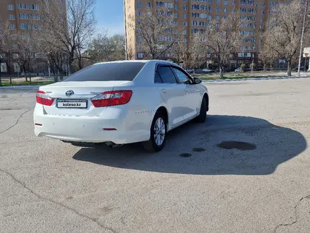 Toyota Camry 2014 года за 8 700 000 тг. в Караганда – фото 2