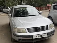 Volkswagen Passat, 2000