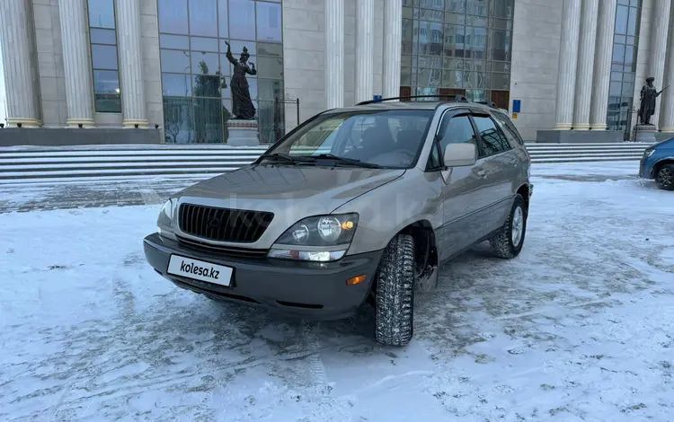 Lexus RX 300 2000 годаfor5 700 000 тг. в Петропавловск