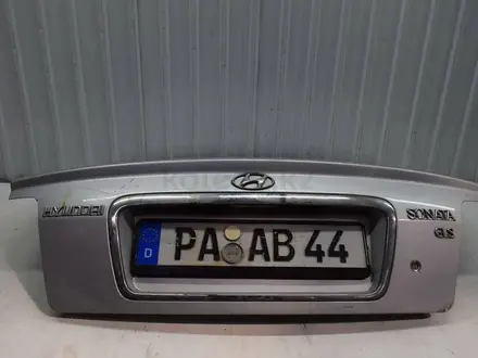 Крышка багажника на Хюндай Hyundai Sonata за 10 990 тг. в Астана – фото 3