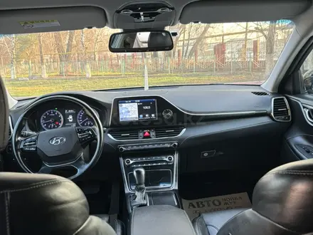 Hyundai Grandeur 2019 года за 11 000 000 тг. в Алматы – фото 8