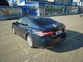 Toyota Camry 2019 года за 6 000 000 тг. в Актобе – фото 3