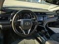 Toyota Camry 2019 года за 6 000 000 тг. в Актобе – фото 13