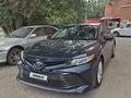 Toyota Camry 2019 года за 7 300 000 тг. в Актобе