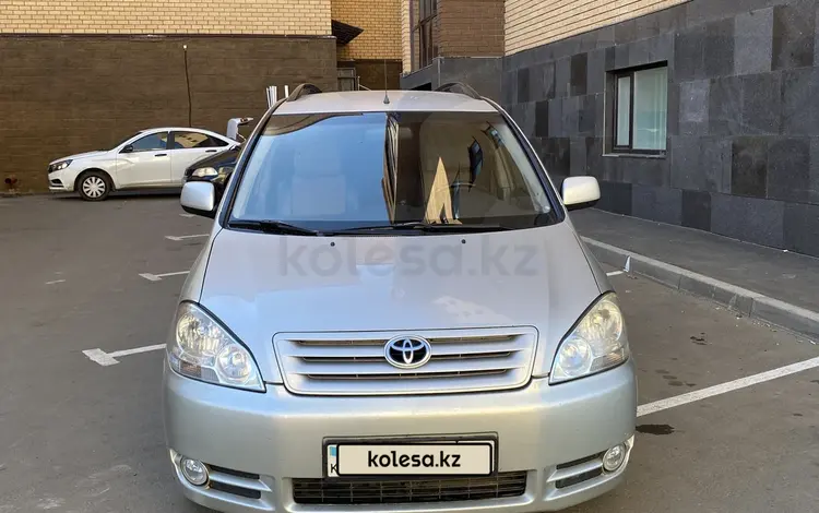 Toyota Avensis Verso 2001 годаfor5 000 000 тг. в Кокшетау