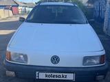 Volkswagen Passat 1993 годаүшін1 400 000 тг. в Семей