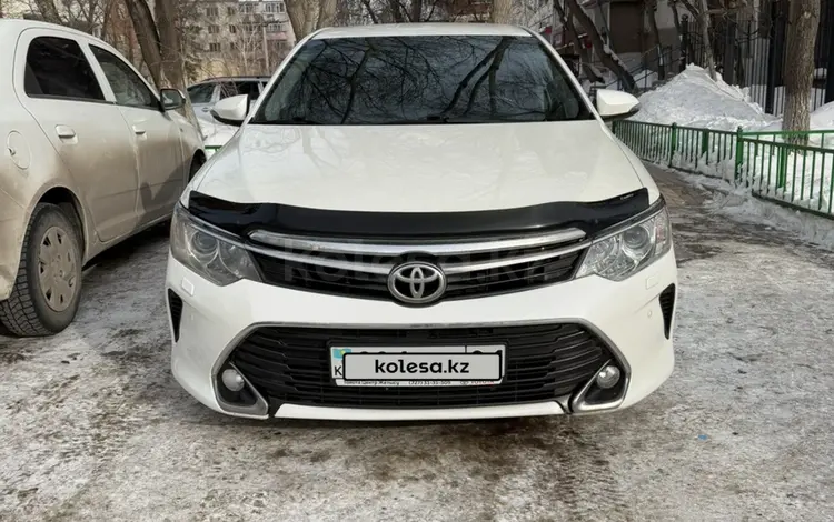 Toyota Camry 2016 года за 9 500 000 тг. в Астана
