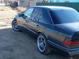 Mercedes-Benz E 230 1992 годаfor1 100 000 тг. в Кызылорда