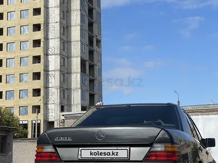 Mercedes-Benz E 230 1990 года за 1 750 000 тг. в Тайынша – фото 13