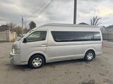 Toyota Hiace 2007 годаүшін8 078 333 тг. в Шымкент – фото 3