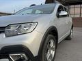 Renault Sandero Stepway 2020 года за 6 600 000 тг. в Караганда – фото 3