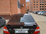 Toyota Camry 2001 года за 4 500 000 тг. в Актобе – фото 2