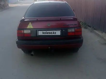 Volkswagen Passat 1991 года за 1 300 000 тг. в Айтеке би – фото 2