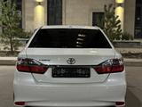 Toyota Camry 2017 года за 9 600 000 тг. в Караганда – фото 4
