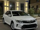 Toyota Camry 2017 года за 9 600 000 тг. в Караганда – фото 2