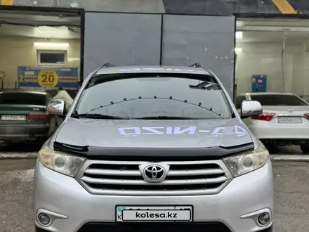 Toyota Highlander 2011 года за 14 000 000 тг. в Шиели – фото 2