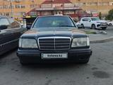 Mercedes-Benz E 320 1994 года за 2 700 000 тг. в Алматы