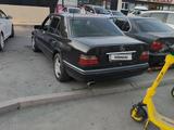 Mercedes-Benz E 320 1994 года за 2 700 000 тг. в Алматы – фото 3