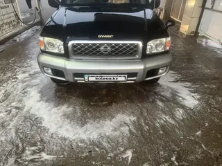 Nissan Terrano, 2001