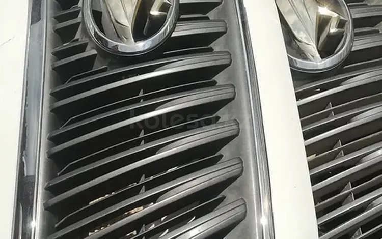 Решетка капота RX 330.350 за 40 000 тг. в Алматы