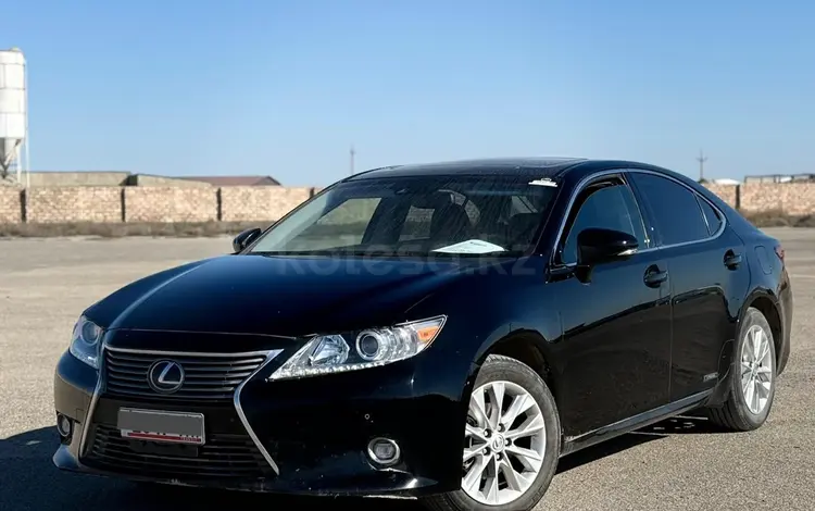 Lexus ES 300h 2014 года за 9 500 000 тг. в Актау
