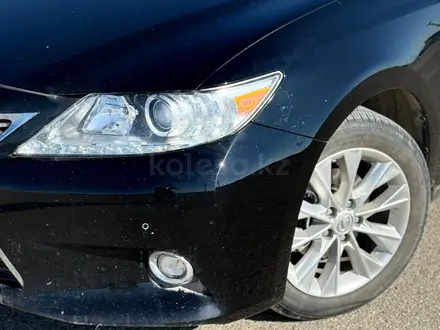 Lexus ES 300h 2014 года за 9 500 000 тг. в Актау – фото 3