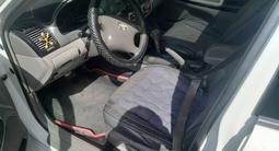Toyota Camry 2002 года за 3 700 000 тг. в Уральск – фото 2