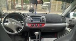Toyota Camry 2002 года за 3 700 000 тг. в Уральск – фото 3