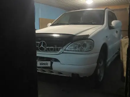 Mercedes-Benz ML 320 1997 года за 2 600 000 тг. в Аягоз – фото 5