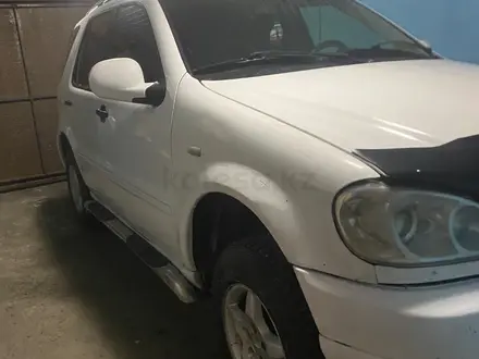 Mercedes-Benz ML 320 1997 года за 2 600 000 тг. в Аягоз – фото 4