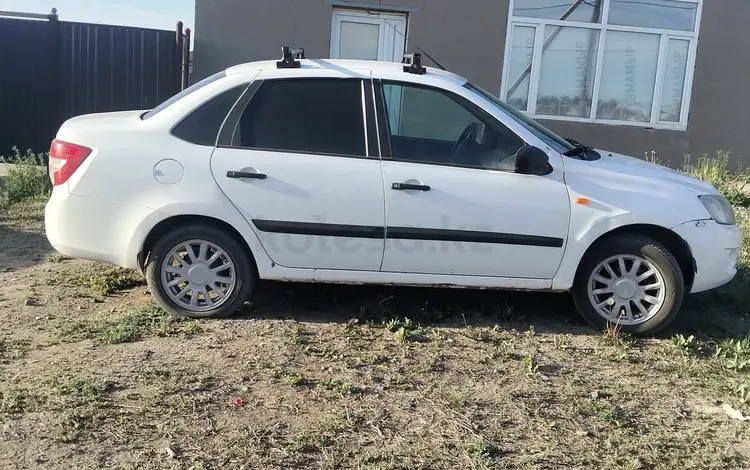 ВАЗ (Lada) Granta 2190 2015 года за 2 000 000 тг. в Астана