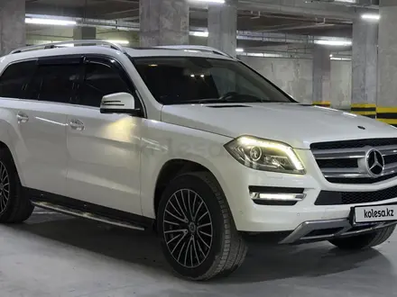 Mercedes-Benz GL 400 2015 года за 25 000 000 тг. в Шымкент – фото 3