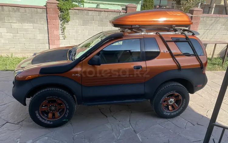 Isuzu VehiCross 2000 года за 5 000 000 тг. в Алматы