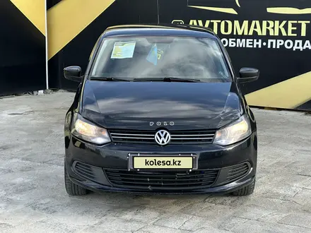 Volkswagen Polo 2011 года за 3 990 000 тг. в Атырау – фото 2