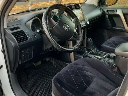 Toyota Land Cruiser Prado 2011 года за 15 000 000 тг. в Лисаковск – фото 10