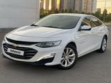 Chevrolet Malibu 2020 года за 10 400 000 тг. в Астана – фото 2