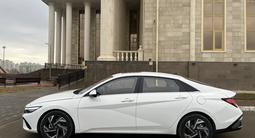 Hyundai Elantra 2024 года за 9 900 000 тг. в Уральск – фото 5