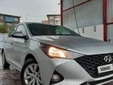 Hyundai Accent 2021 года за 6 000 000 тг. в Караганда – фото 2
