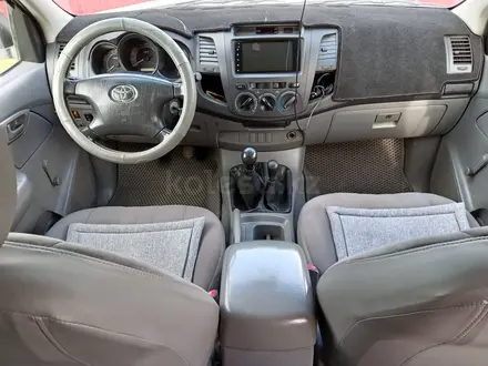 Toyota Hilux 2008 года за 6 500 000 тг. в Уральск – фото 3