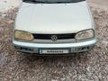 Volkswagen Golf 1996 годаfor850 000 тг. в Уральск – фото 2