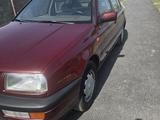 Volkswagen Vento 1992 года за 1 600 000 тг. в Шымкент – фото 2