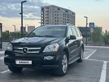 Mercedes-Benz GL 450 2010 годаfor7 800 000 тг. в Атырау – фото 4