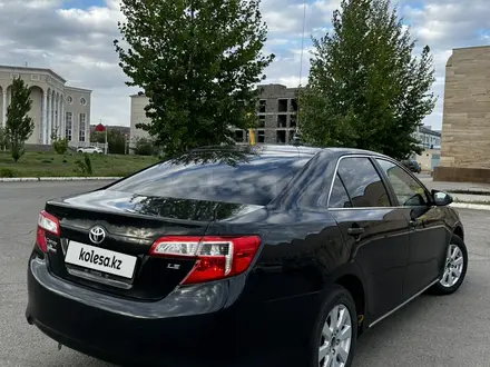 Toyota Camry 2013 года за 5 300 000 тг. в Уральск – фото 3