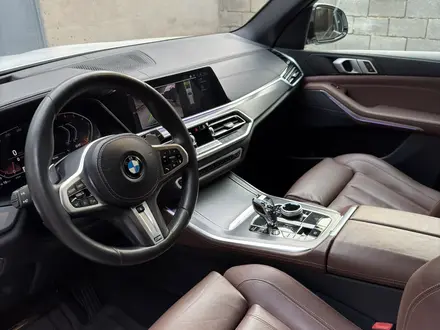 BMW X5 2019 года за 32 000 000 тг. в Шымкент – фото 9