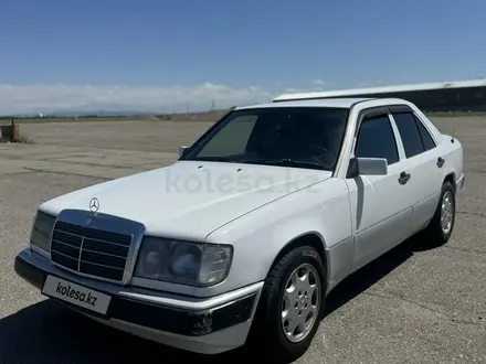 Mercedes-Benz E 230 1991 года за 1 800 000 тг. в Тараз – фото 10