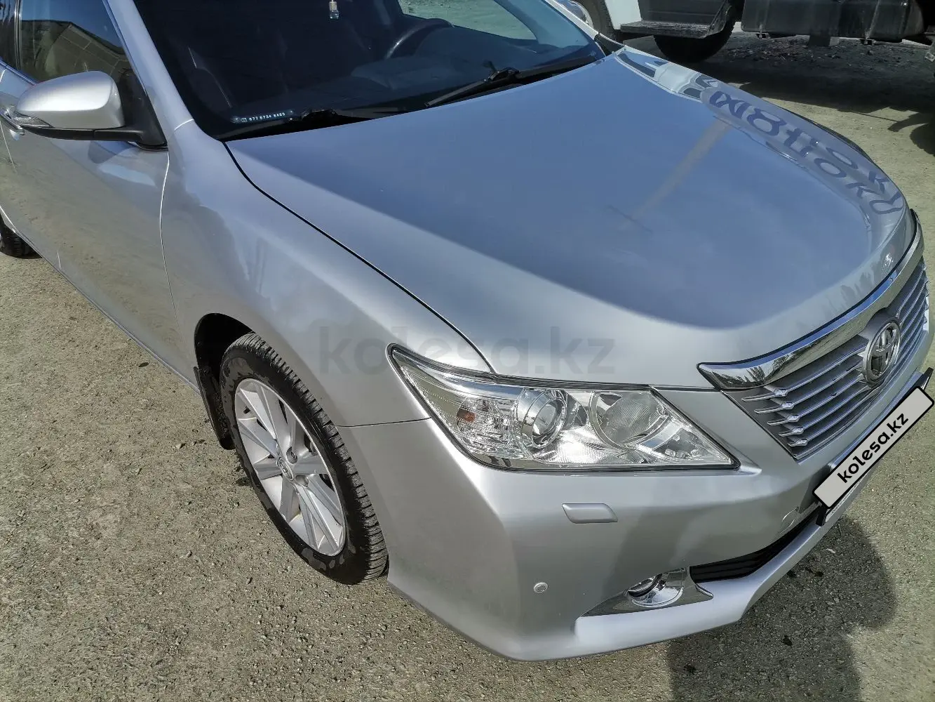 Toyota Camry, 2011