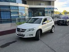 Volkswagen Tiguan, 2009