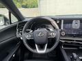 Lexus RX 350 2023 года за 30 500 000 тг. в Алматы – фото 24